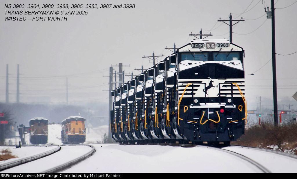 New NS AC44C6M Units in Snow